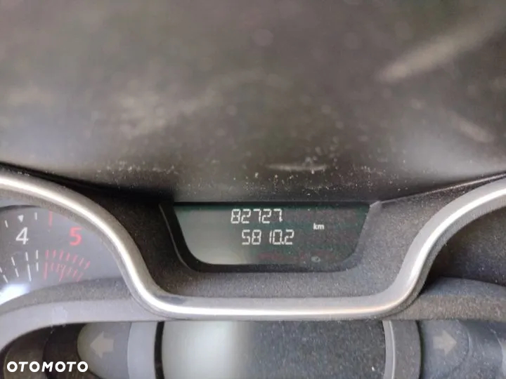 Renault Trafic 2.0  Nissan NV300 - 13