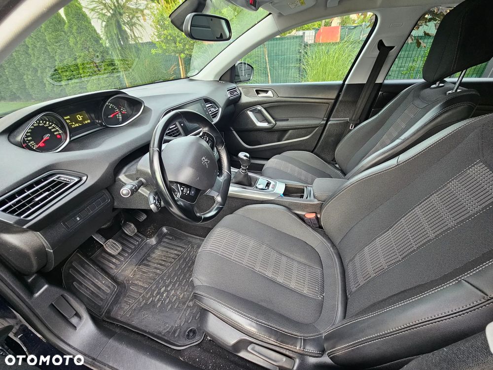 Peugeot 308 BlueHDi 130 Stop & Start Allure - 8