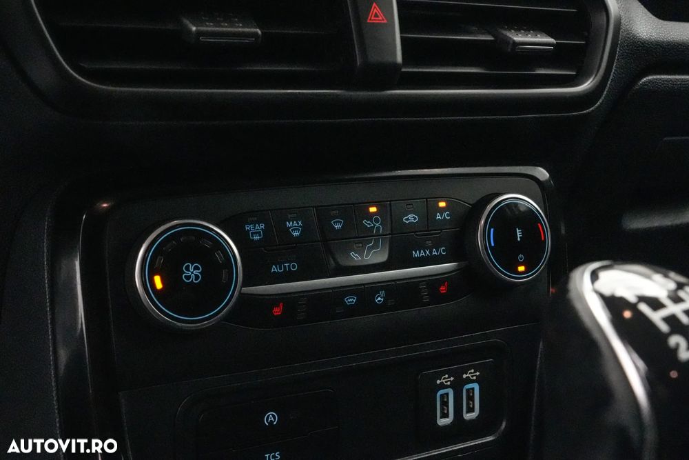 Ford EcoSport 1.0 EcoBoost Titanium - 19