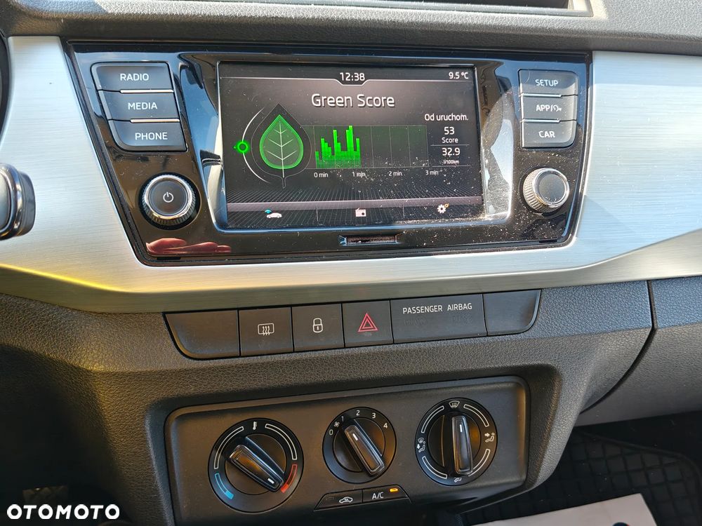 Skoda Fabia 1.0 Ambition - 22