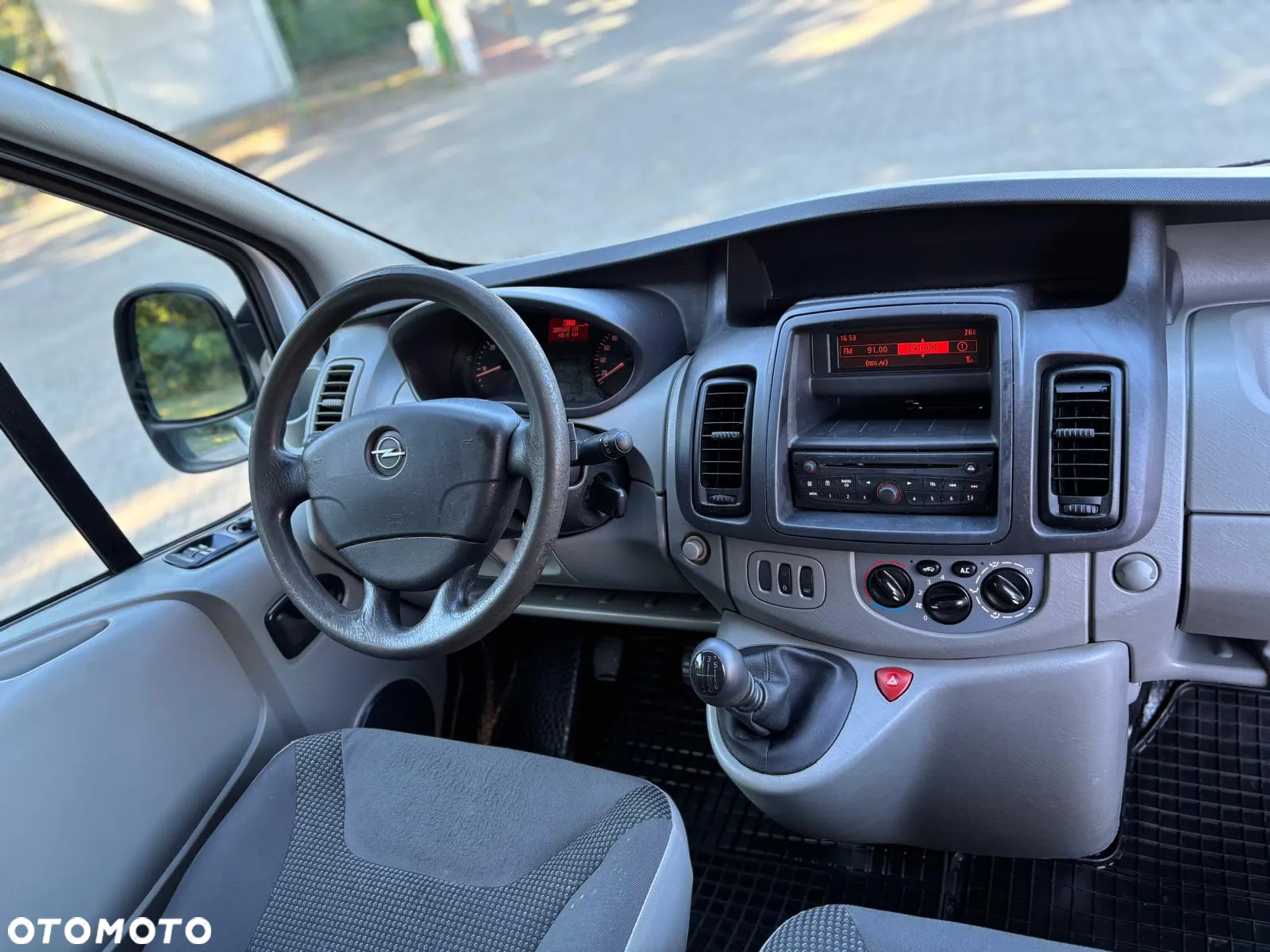 Opel VIVARO - 7
