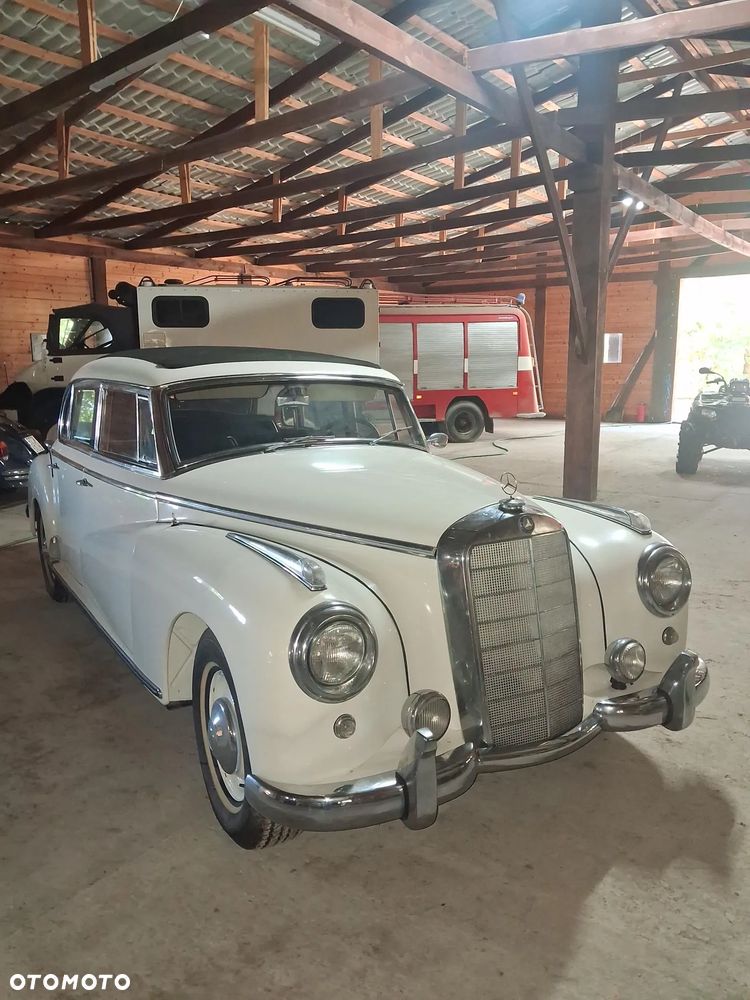 Mercedes-Benz Inny