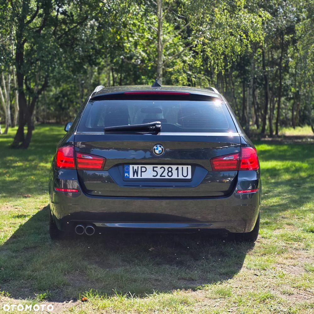 BMW Seria 5 520d Luxury Line - 4