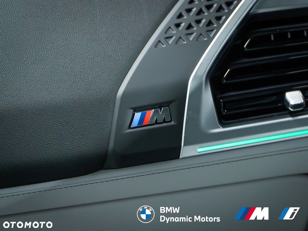 BMW XM - 34