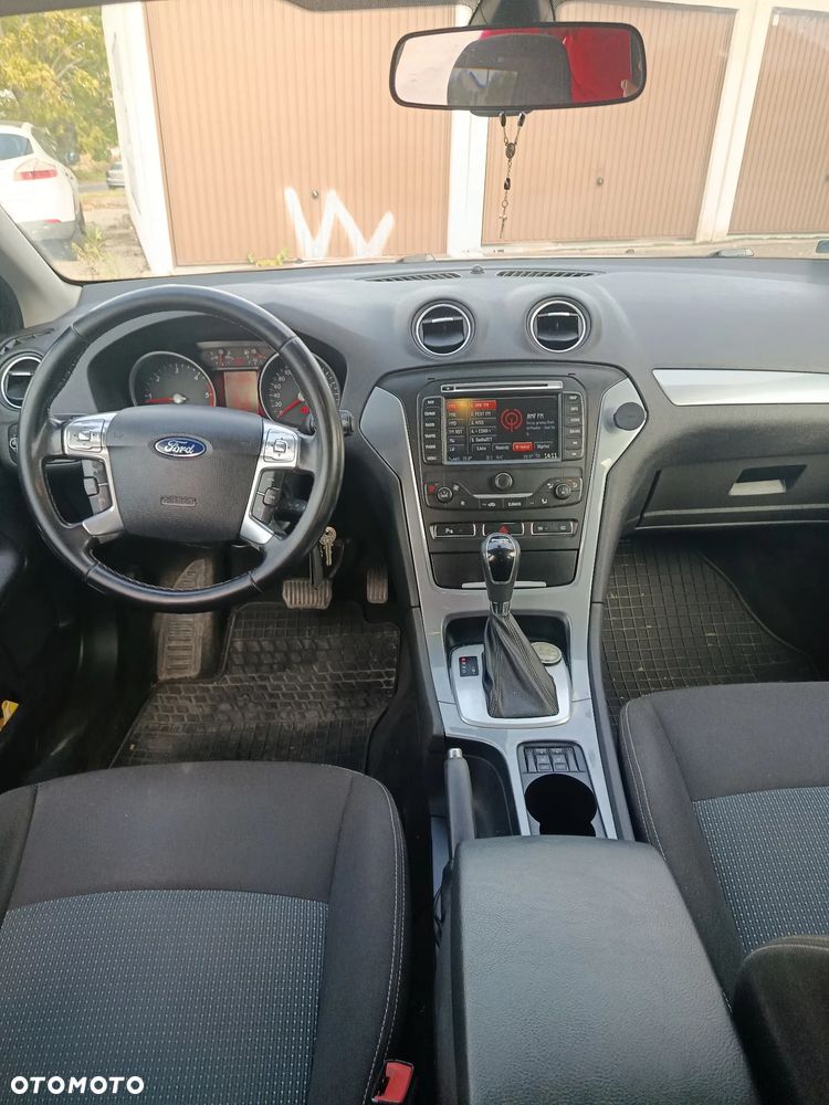 Ford Mondeo - 6