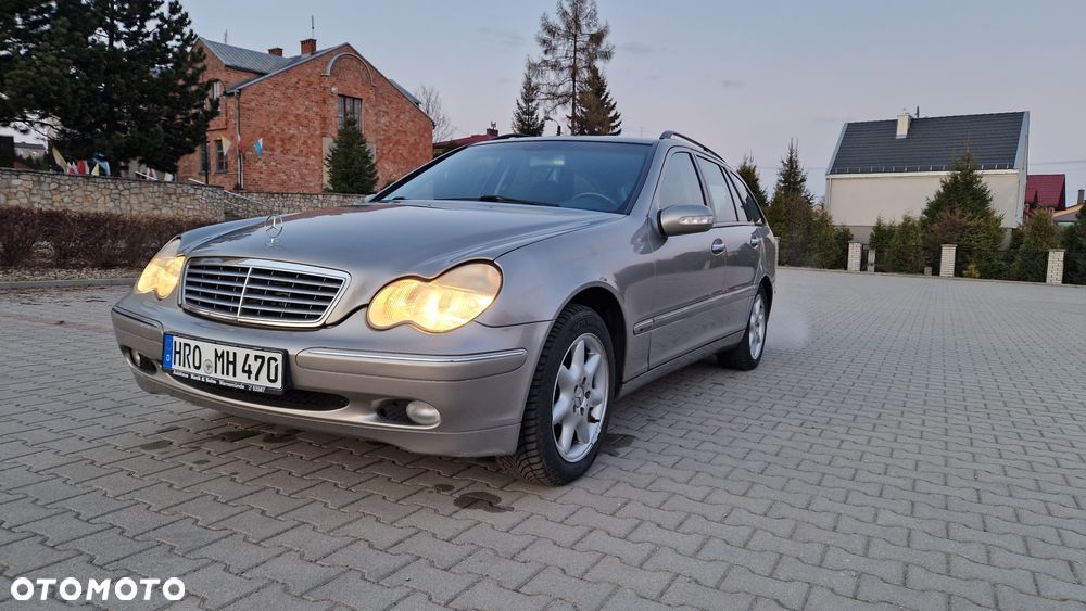Mercedes-Benz Klasa C 200 Kompressor Automatik Elegance - 28