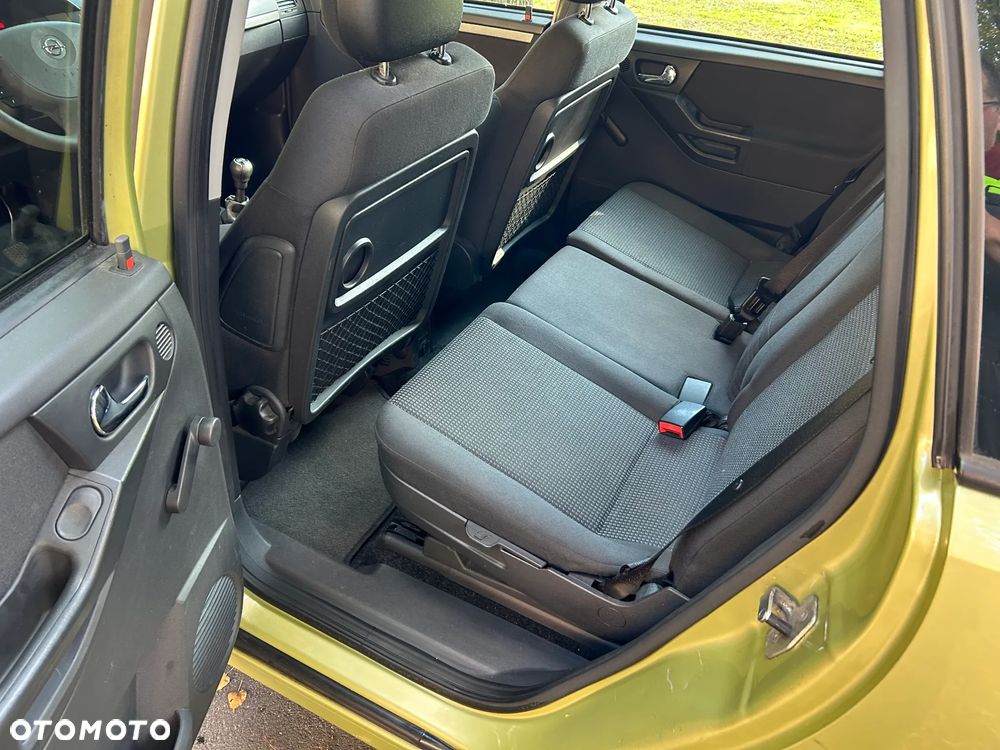 Opel Meriva 1.6 Enjoy - 12