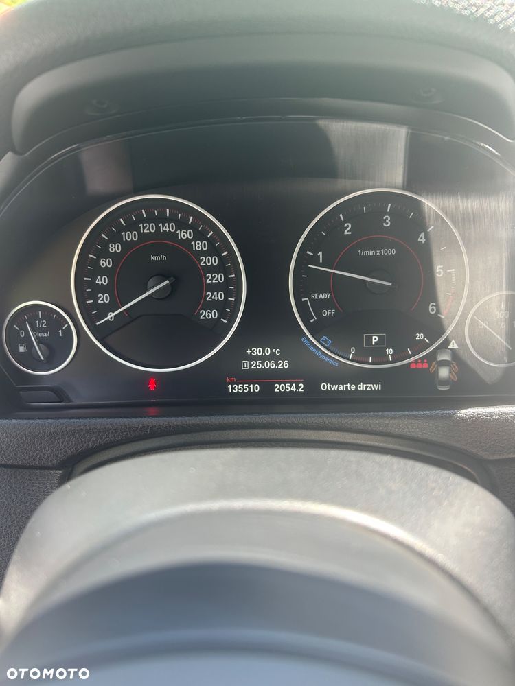 BMW Seria 3 320d M Sport - 12