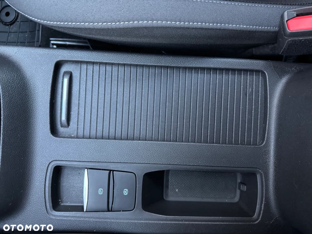Ford Focus 1.5 EcoBlue SCR Connected - 26