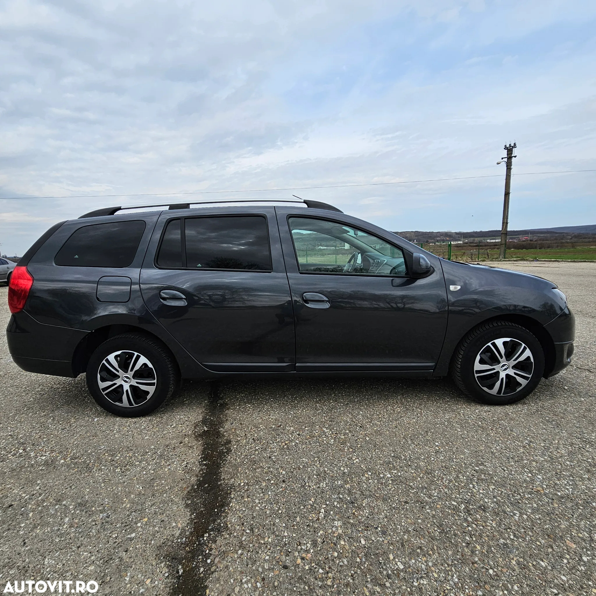 Dacia Logan MCV dCi 90 S&S Prestige - 9