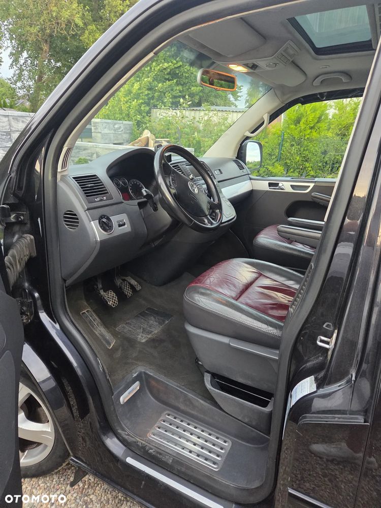 Volkswagen Multivan - 6