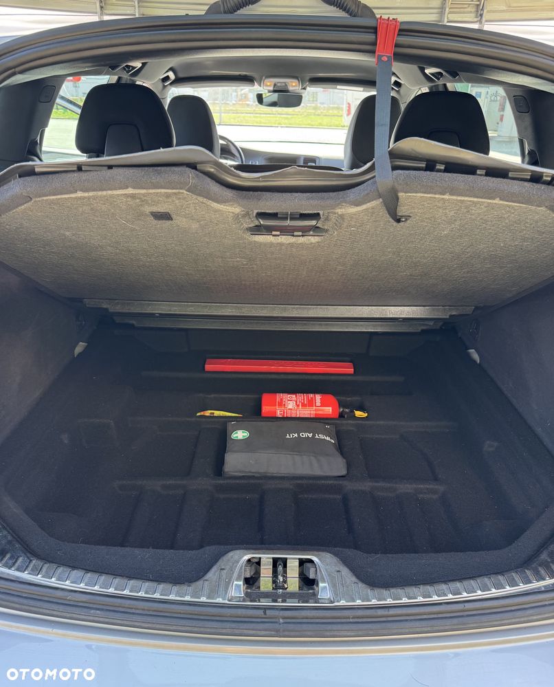 Volvo V60 D4 Drive-E Momentum - 12