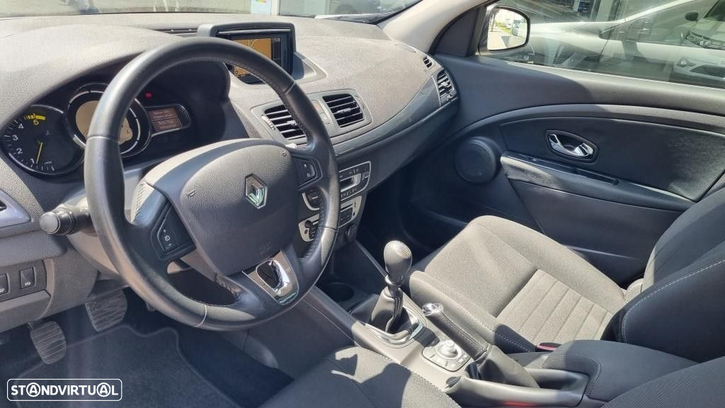 Renault Mégane Sport Tourer - 9
