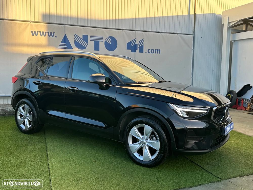 Volvo XC 40 1.5 T2 Momentum Plus Geartronic - 4