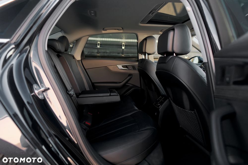 Audi A4 Limousine 2.0 TFSI quattro S tronic design - 15