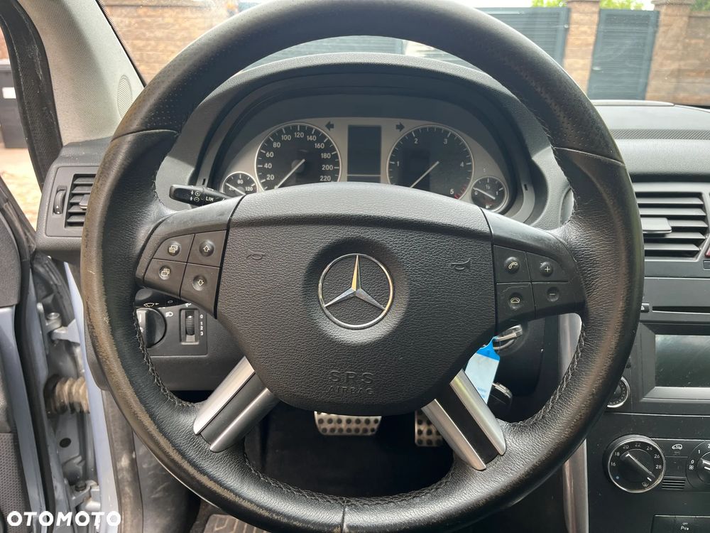 Mercedes-Benz Klasa B 180 CDI Autotronic Special Edition - 20