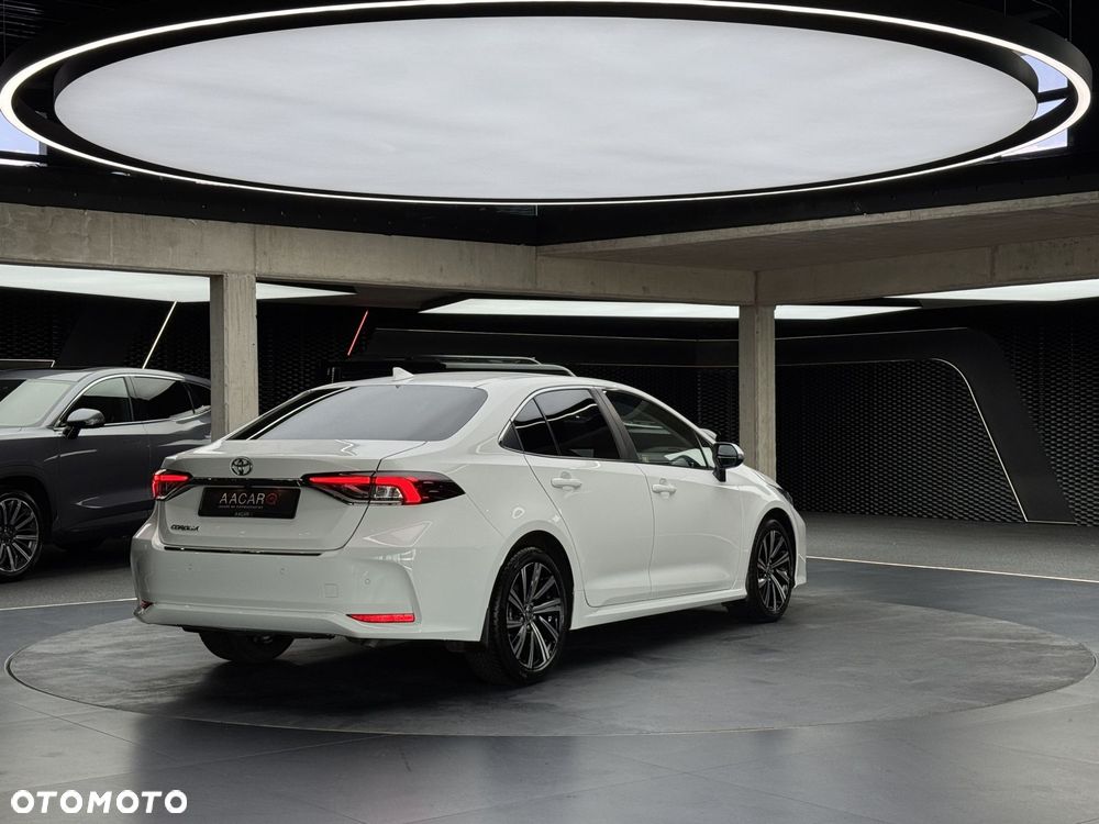 Toyota Corolla - 6