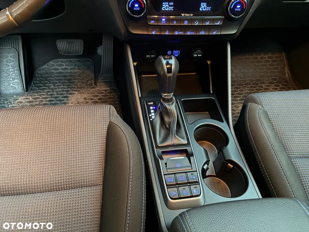 Hyundai Tucson blue 1.7 CRDi 2WD DCT Advantage - 12