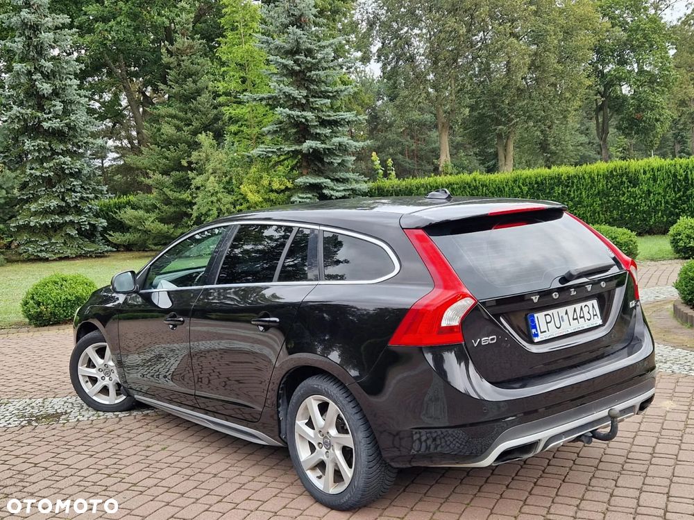 Volvo V60 D2 Momentum - 15