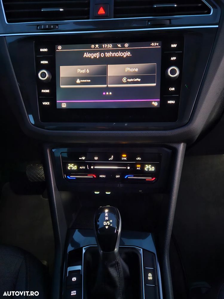 Volkswagen Tiguan 2.0 TDI DSG Life - 22