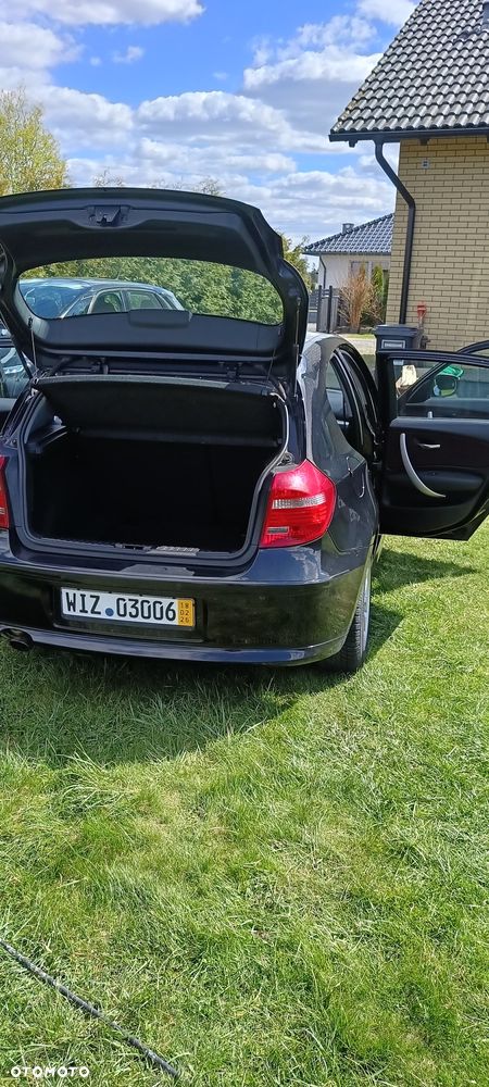 BMW Seria 1 116i - 13