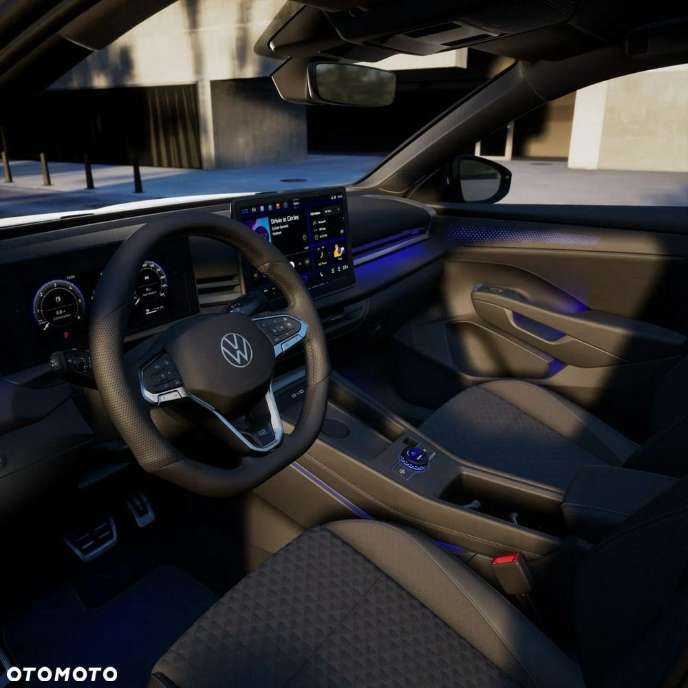 Volkswagen T-Roc - 14