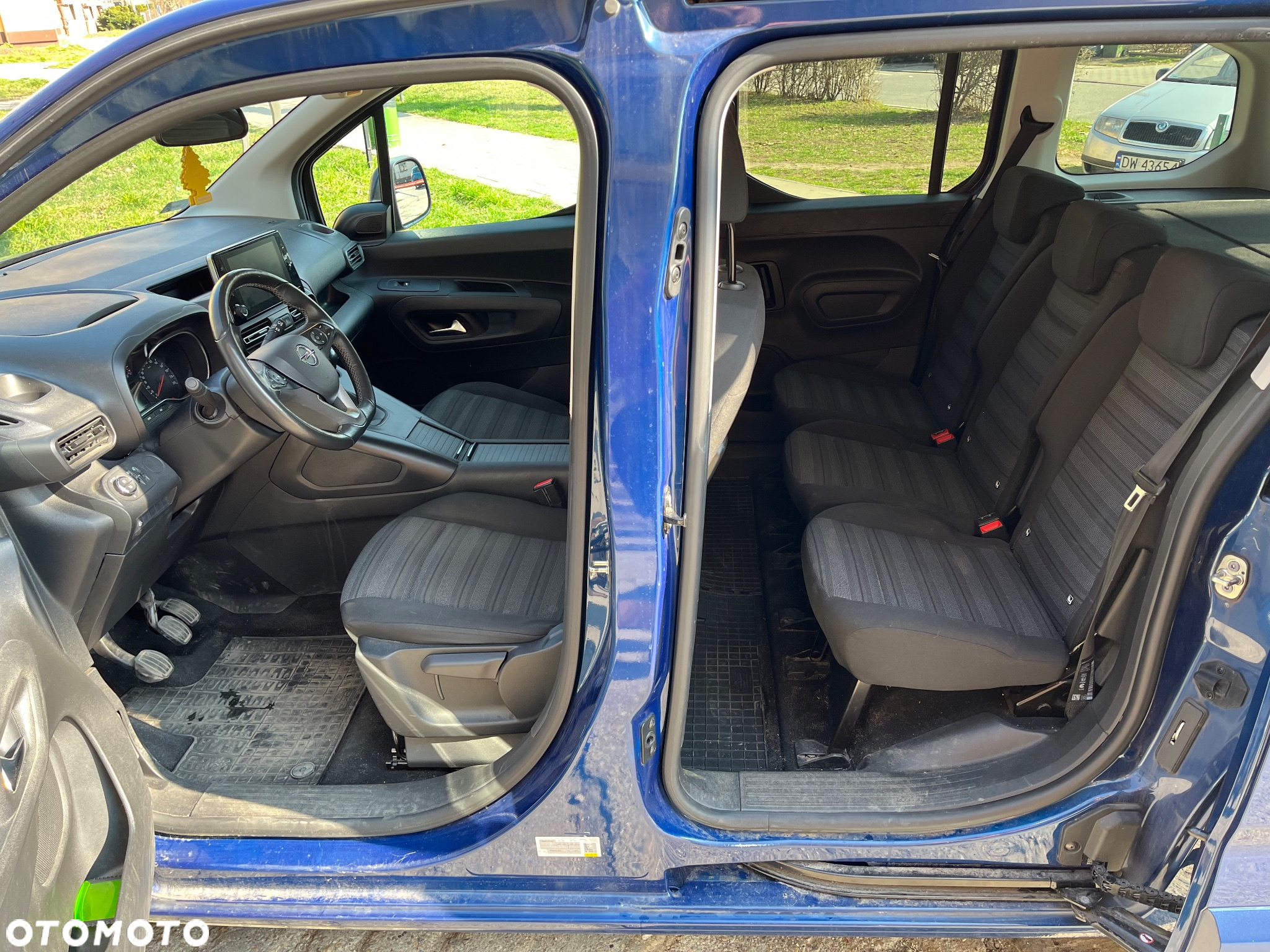 Opel Combo Life 1.2 Turbo Enjoy S&S - 19