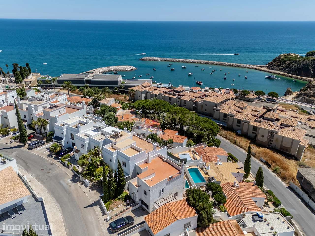 Moradia T3 à venda com Piscina e Vista Mar em Albufeira - Grande imagem: 2/30