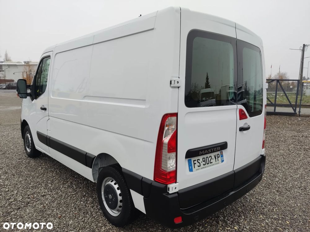 Renault Master - 10