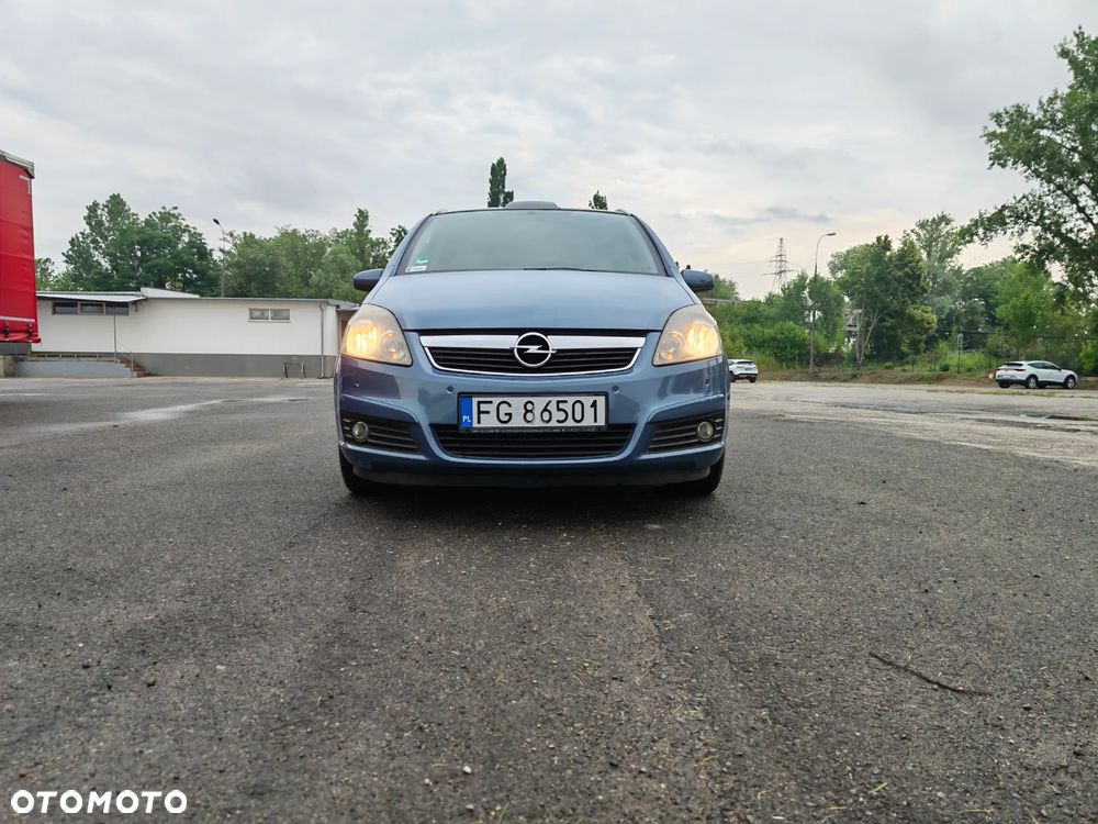 Opel Zafira 1.9 CDTI Cosmo - 11