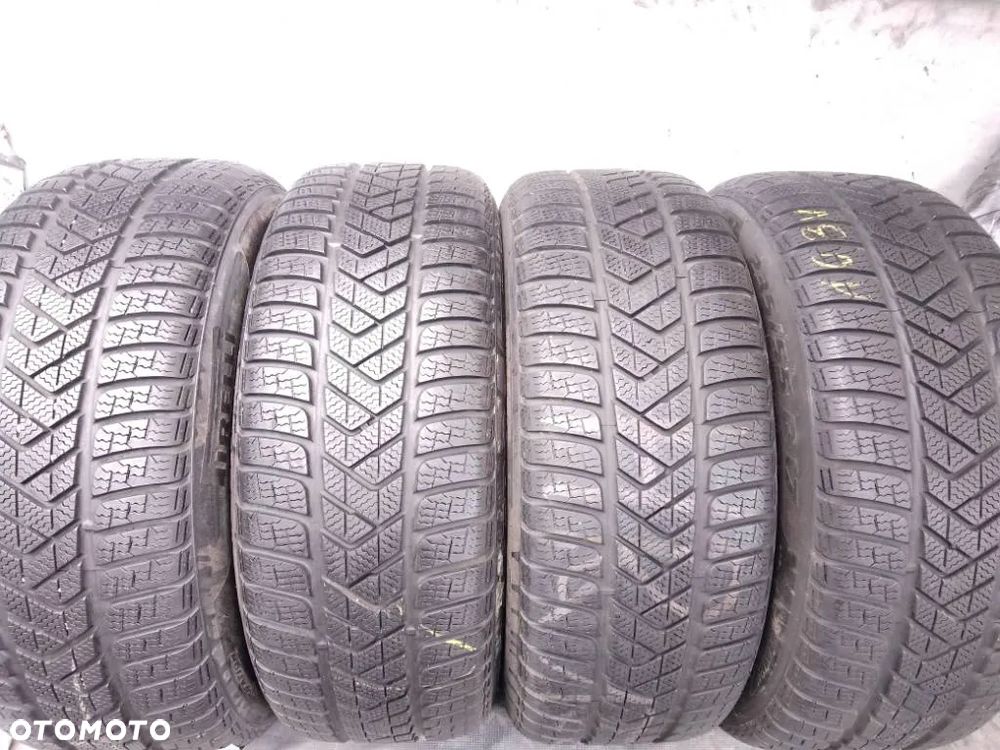 Pirelli Sottozero 3 235/55 R17 103V 2024 7-7.5mm - 1