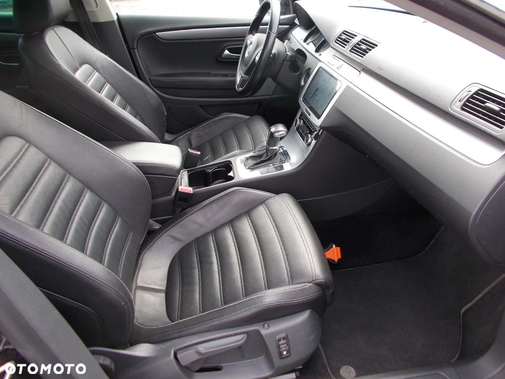Volkswagen Passat CC 3.6 V6 4Motion DSG - 11