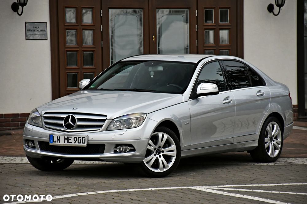 Mercedes-Benz Klasa C 200 7G-TRONIC Avantgarde Edition - 11