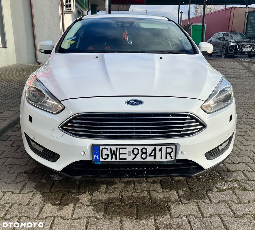 Ford Focus 2.0 TDCi Titanium ASS PowerShift - 4