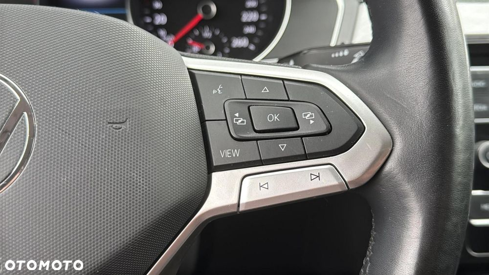 Volkswagen Passat 1.5 TSI EVO Business - 25