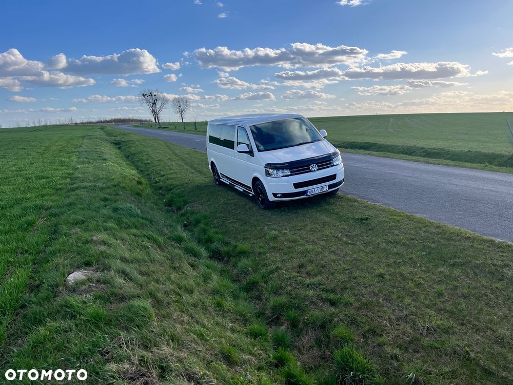 Volkswagen Multivan - 18