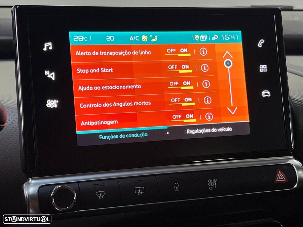 Citroën C4 Cactus 1.2 PureTech Shine EAT6 - 17