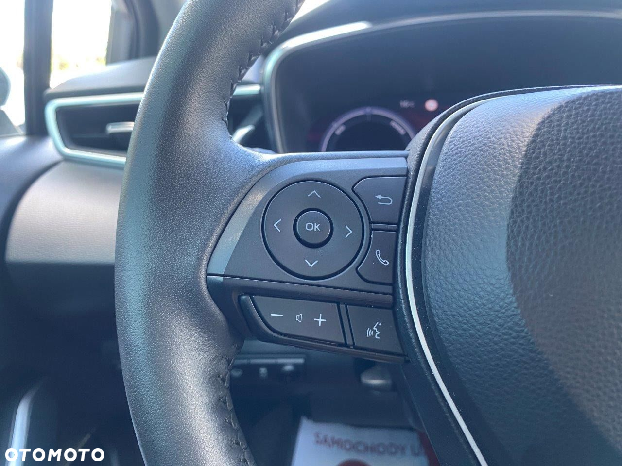 Toyota Corolla - 30
