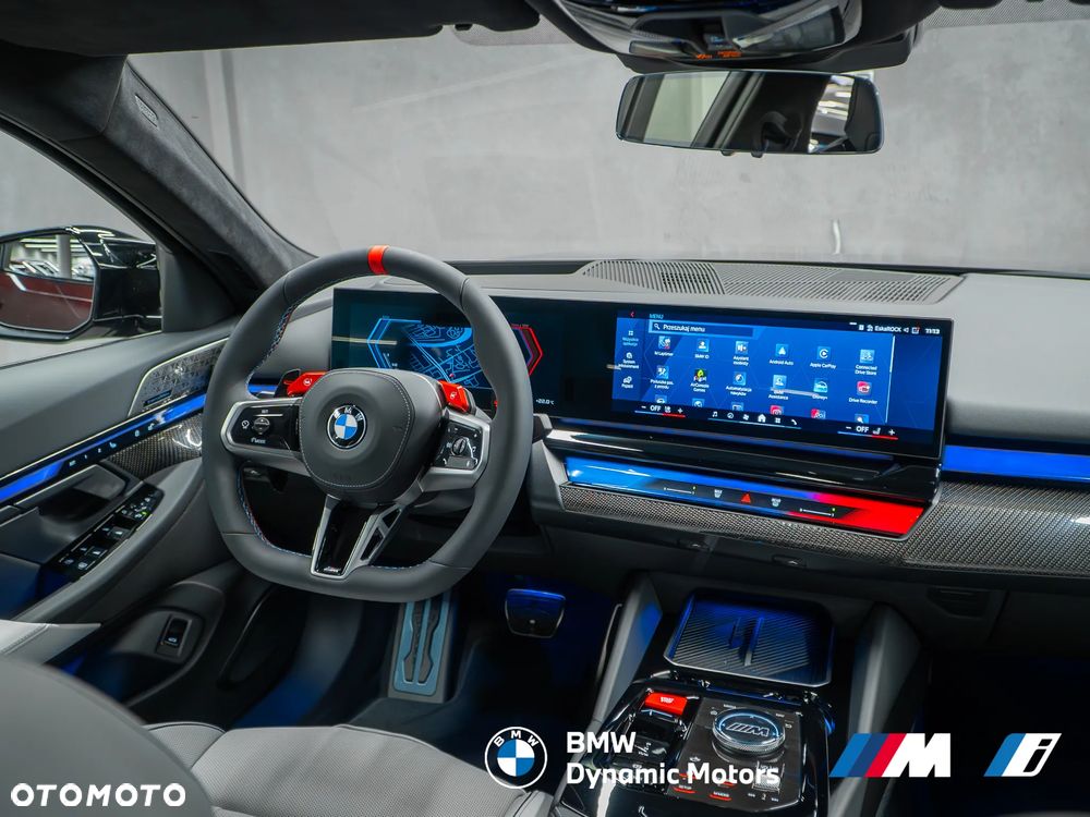 BMW M5 xDrive - 19