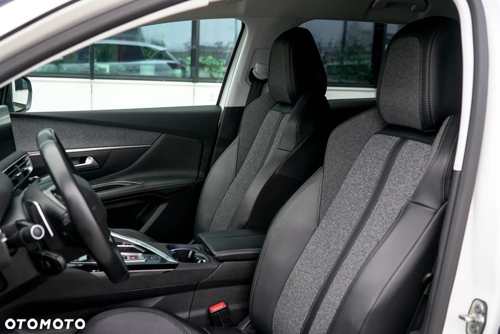 Peugeot 3008 BlueHDi 130 Stop & Start EAT8 Active - 28