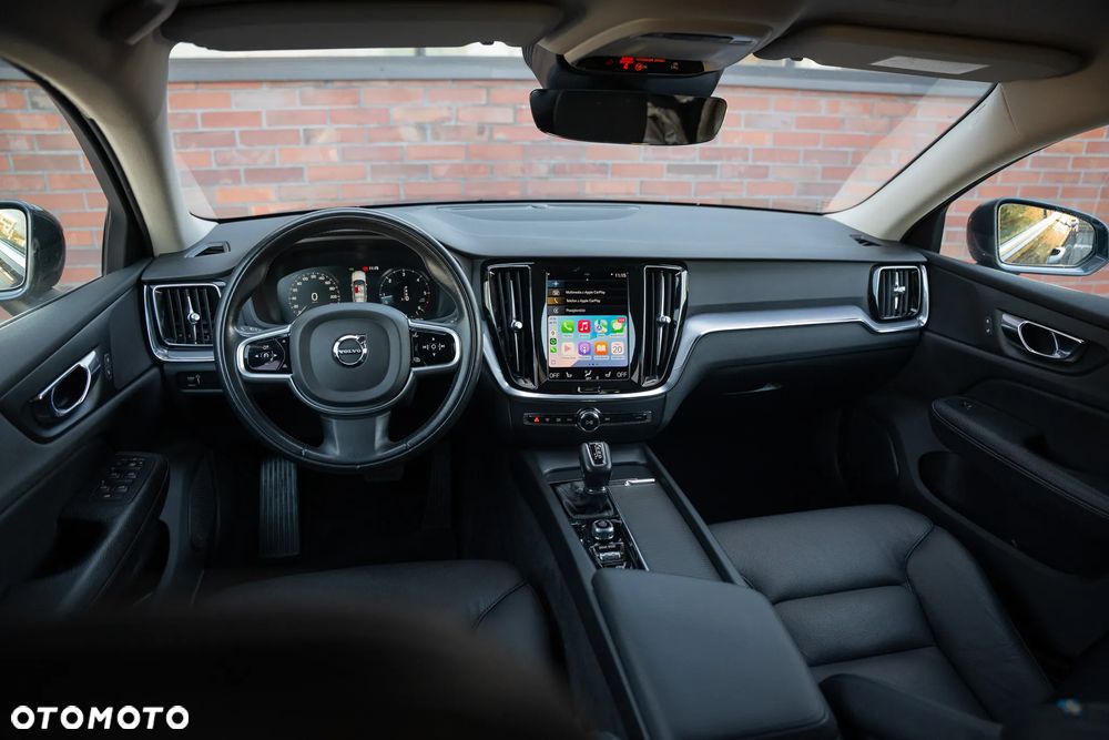 Volvo V60 D3 Geartronic Momentum Pro - 25