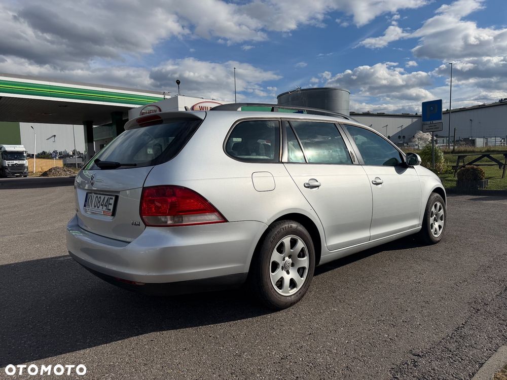 Volkswagen Golf Variant - 4