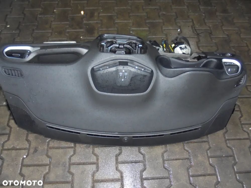 KOKPIT DESKA ROZDZIELCZA JEEP RENEGADE - 2