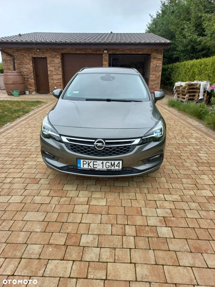Opel Astra 1.4 Turbo 120 Jahre - 15