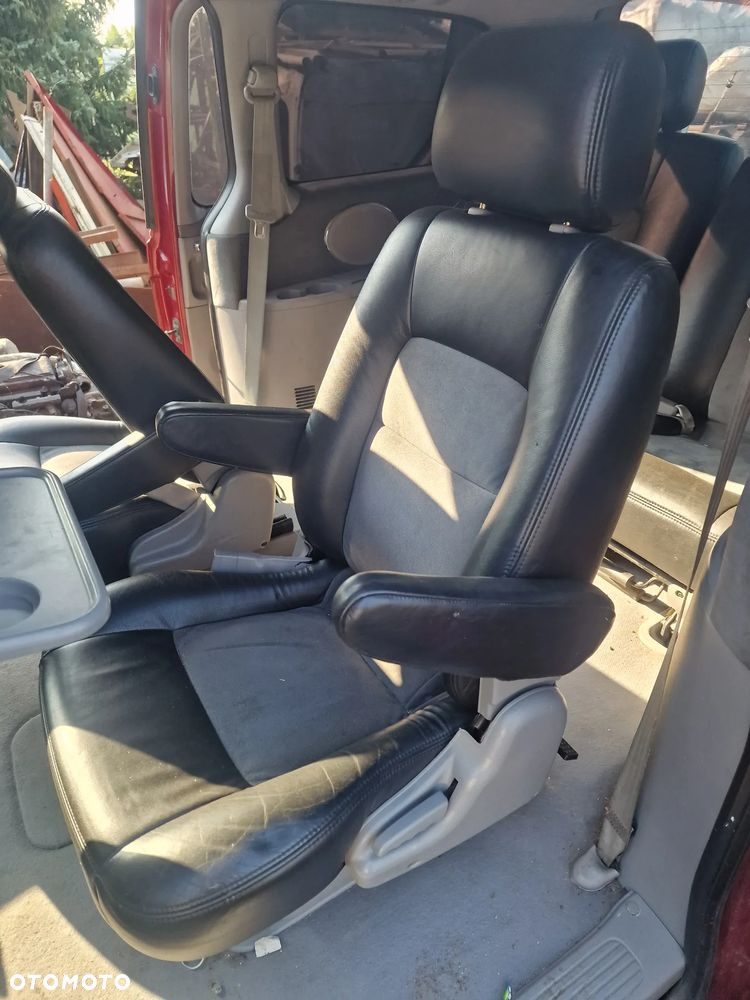 Kia carnival I lift 2.9 crdi na części - 9