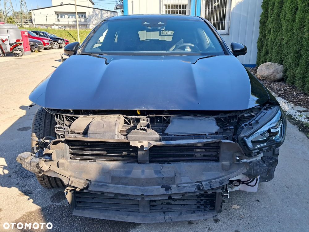 Mercedes-Benz CLA 220 7G-DCT AMG Line - 18