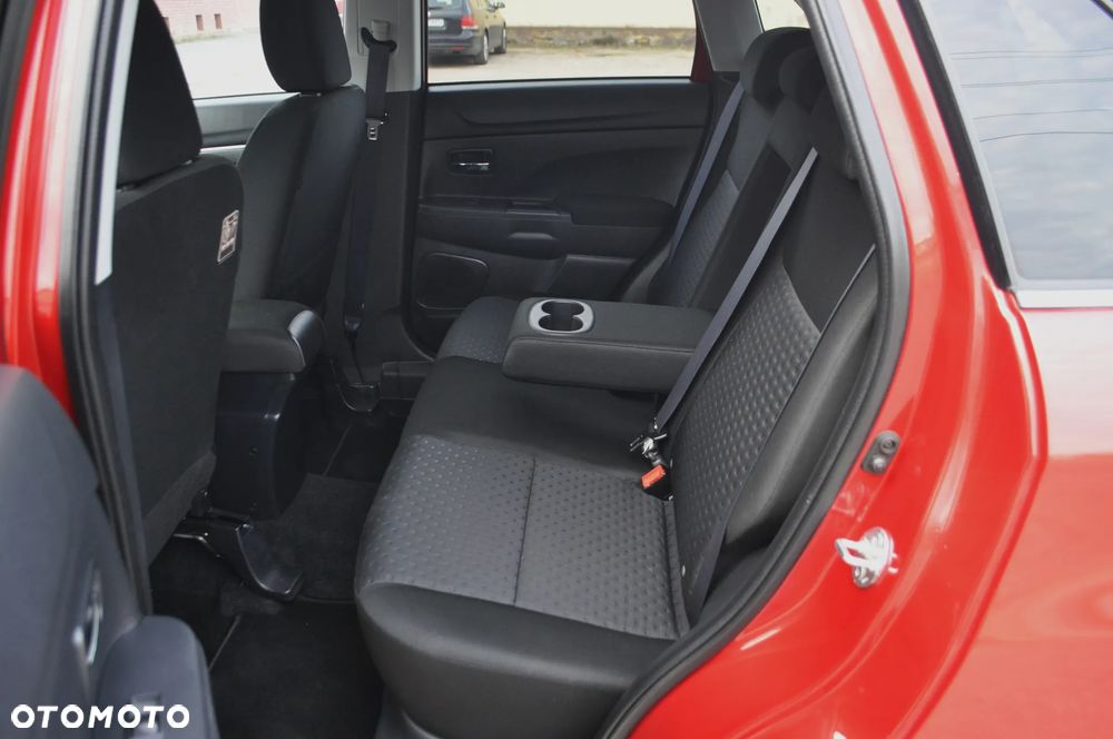 Mitsubishi ASX 1.8 DID Inform - 22