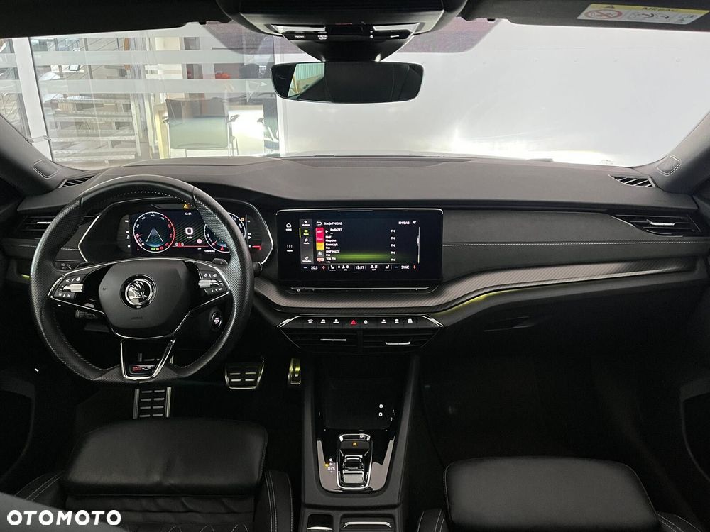 Skoda Octavia 2.0 TDI RS DSG - 24