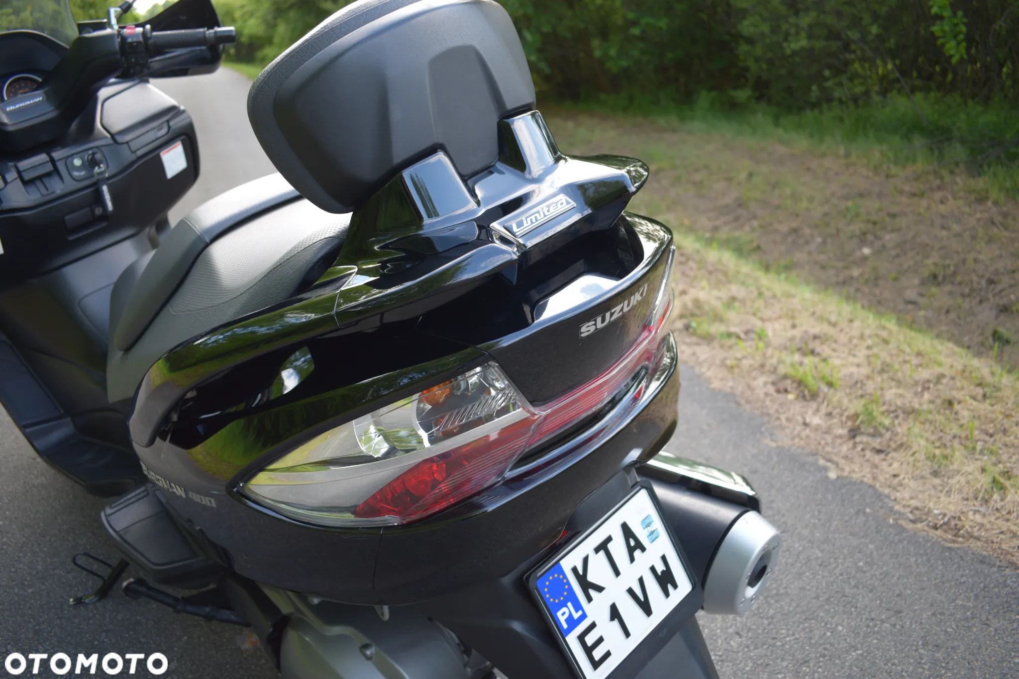 Suzuki Burgman - 8