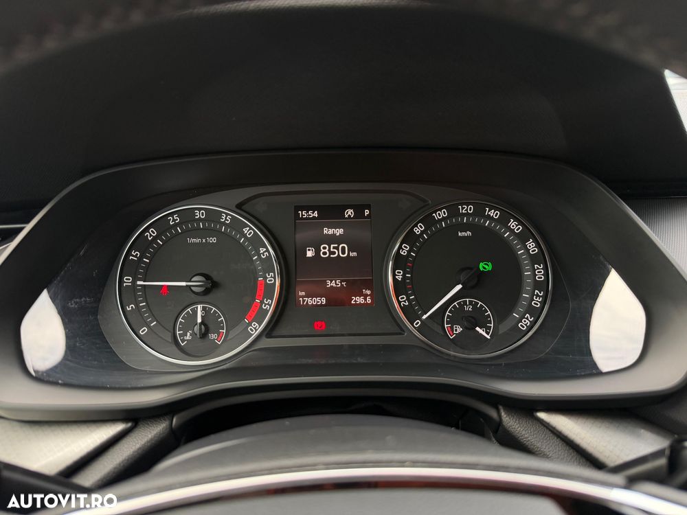 Skoda Octavia 2.0 TDI DSG Edition Plus - 39